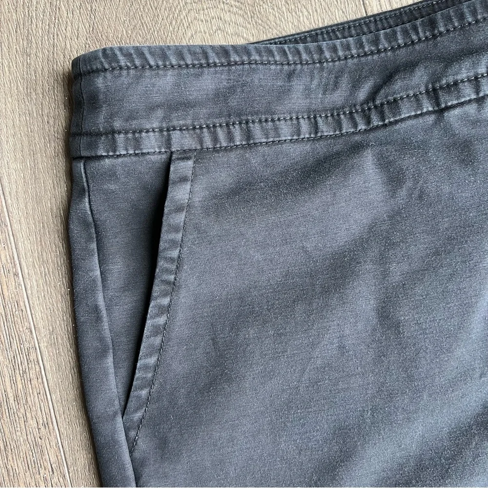 TRINA TURK Black Wash Flat Front Buckle Shorts Size 10